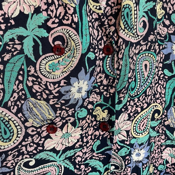 Double Breasted Retro Patterned Blouse - Picture 7 of 10